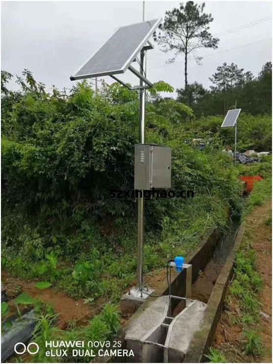 超(chao)聲波(bo)明(ming)渠(qu)流(liu)量(liang)計現場(chang)